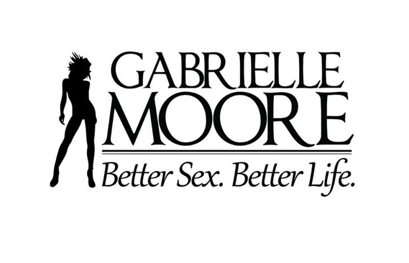 Gabrielle Moore Обнажённый Университет. 